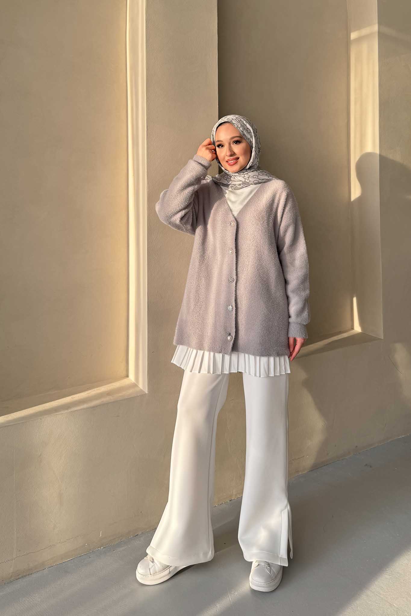 Peluş Triko Hırka Gri