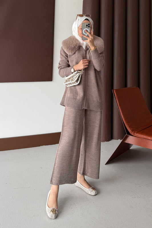 Yakası Kürklü Triko Takım Menenj(Ön Sipariştedir)