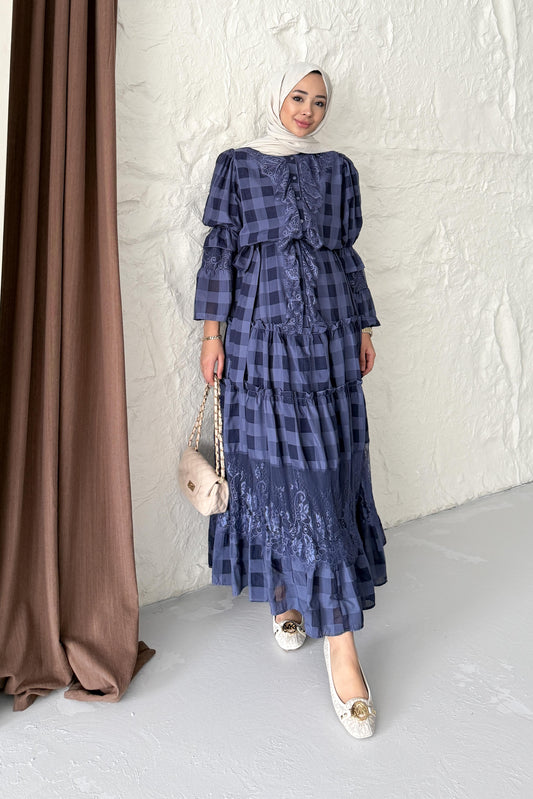 Rianne Elbise Lacivert